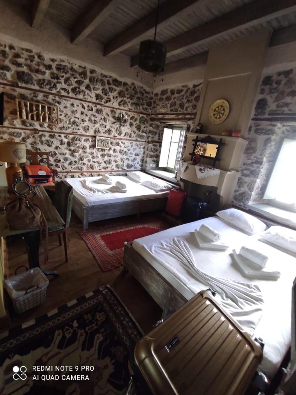 Bayiri Petit Pension Litochoro Chambre photo