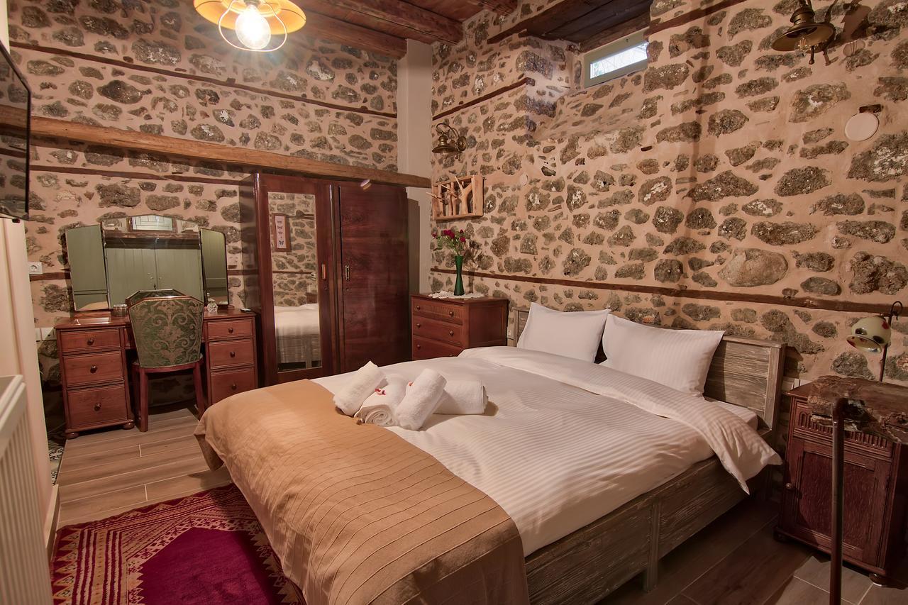 Bayiri Petit Pension Litochoro Extérieur photo